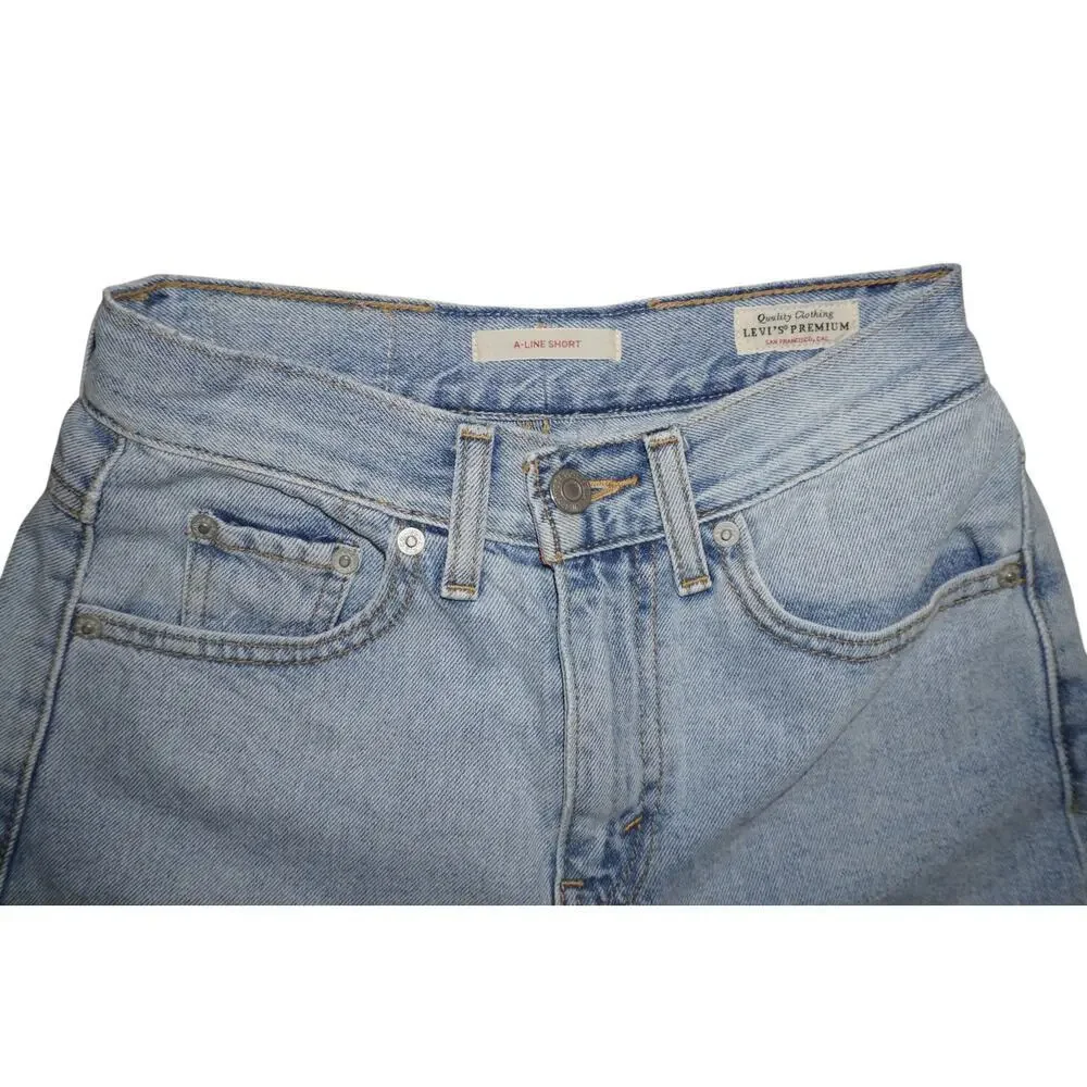 Levi's Premium A-Line Denim Shorts Light Wash Cuffed High Rise Women's W24